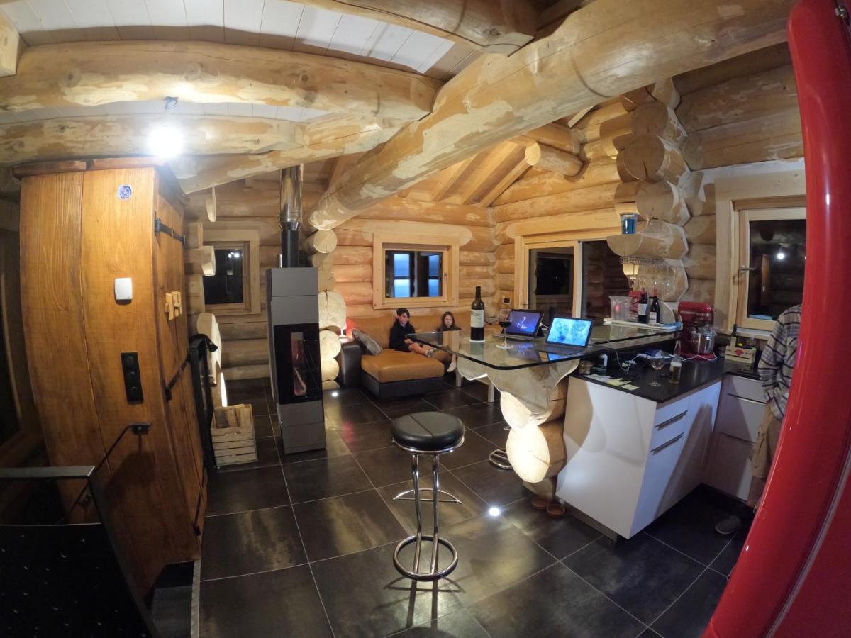 Chalet Anzac Chalet 5 Etoiles En Rondins Tout Neuf Unique Dans Les Aravis Les Villards-sur-Thônes 外观 照片